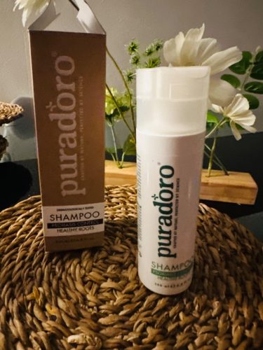 Šampón proti lupinám & Zdravé cibuľky – Boj proti lupinám a nadmernému mazu, osviežuje pokožku hlavy 200ml photo review